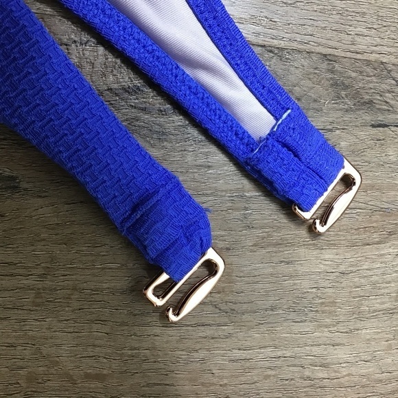 Shade Shop Bikini Top Size 34C Padded Push Up Blue Swimsuit Bathing Suit - Picture 9 of 15